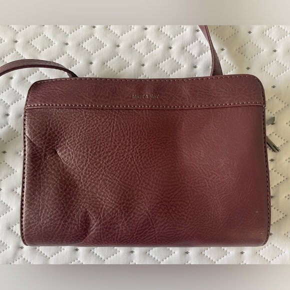 Matt & Nat Vegan Leather Crossbody Bag - Picture 3 of 4